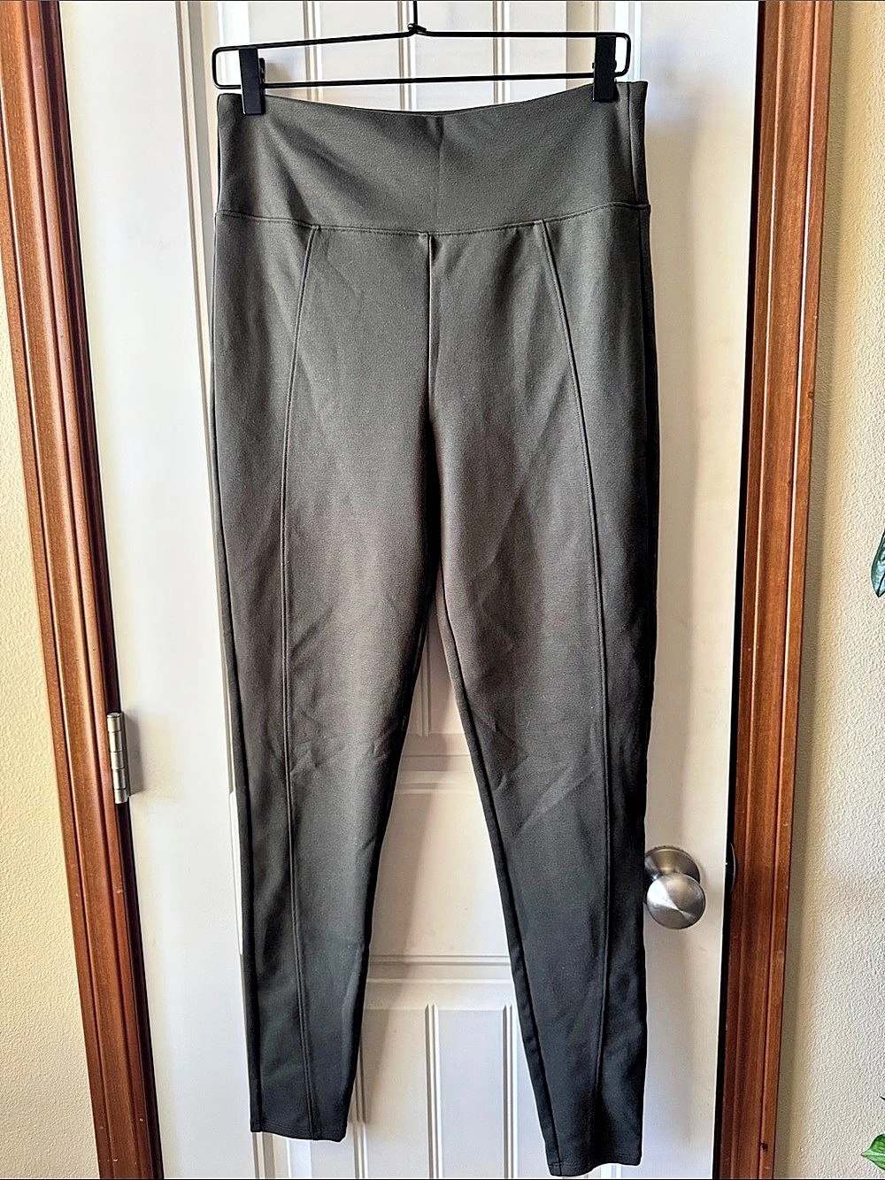 ASSETS Faux Leather Leggings XL Like New